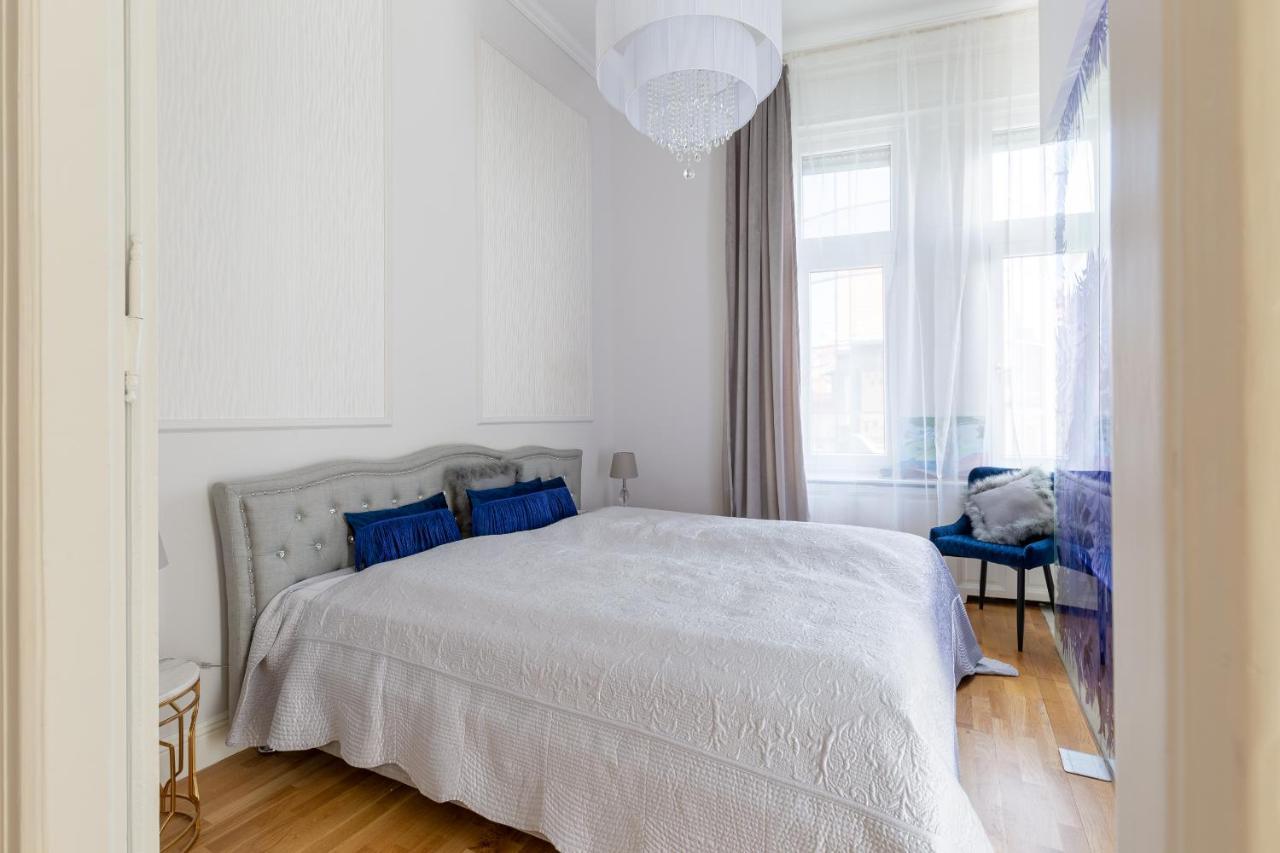 Designer Luxury Home In The Jewish Quarter Budapest Bagian luar foto