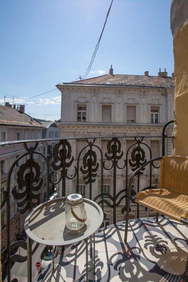 Designer Luxury Home In The Jewish Quarter Budapest Bagian luar foto