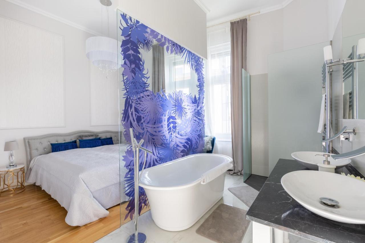 Designer Luxury Home In The Jewish Quarter Budapest Bagian luar foto